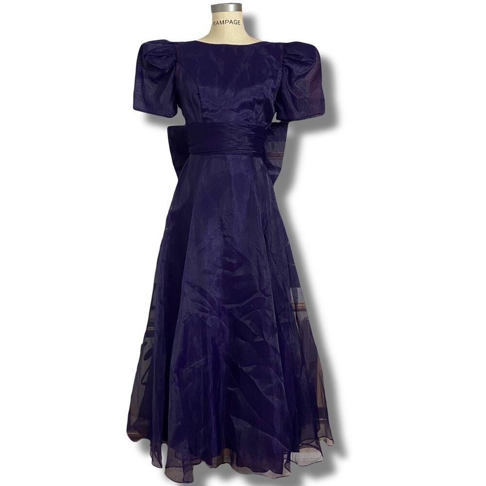 Vintage Jordan Fashions purple satin 80s/90s? Puff sleeve dress w/ bow sz 6/7